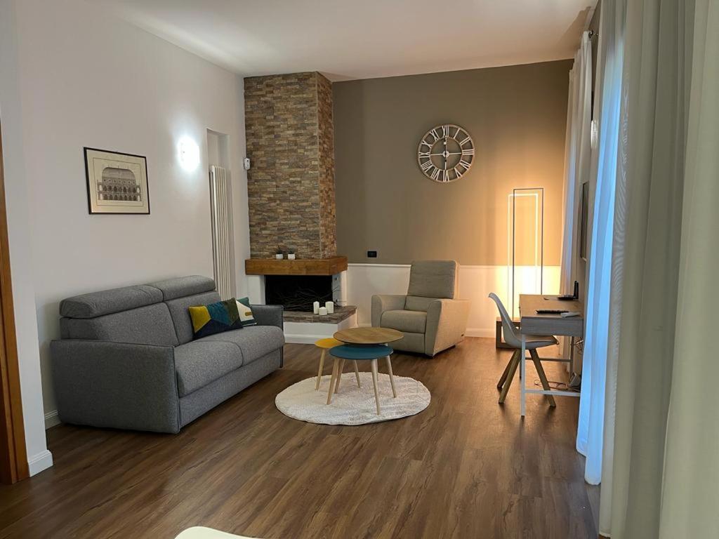 Pet-Friendly & Modern Apt With Garden Vicenza Ngoại thất bức ảnh